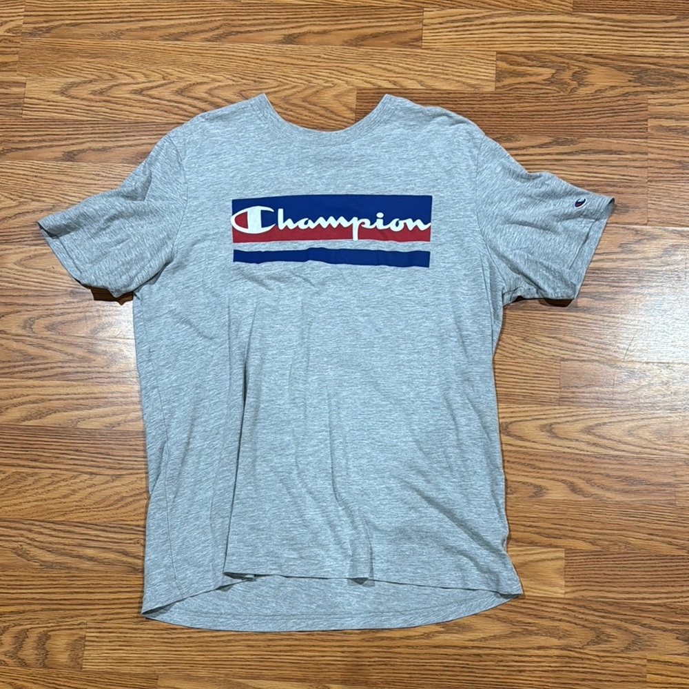 Women’s Gray Champion short sleeve Shirt